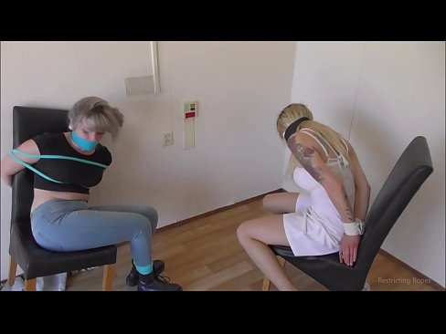 ❤️ عادی / بندھے ہوئے اور تنگ / مصیبت میں لڑکی فحش میں ur.pornpk.ru ❌️
